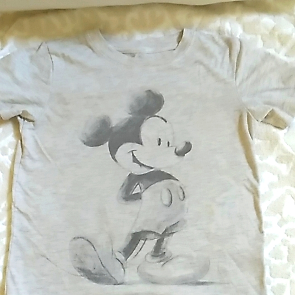 Mickey Mouse size 4T kids t-shirt 100% cotton